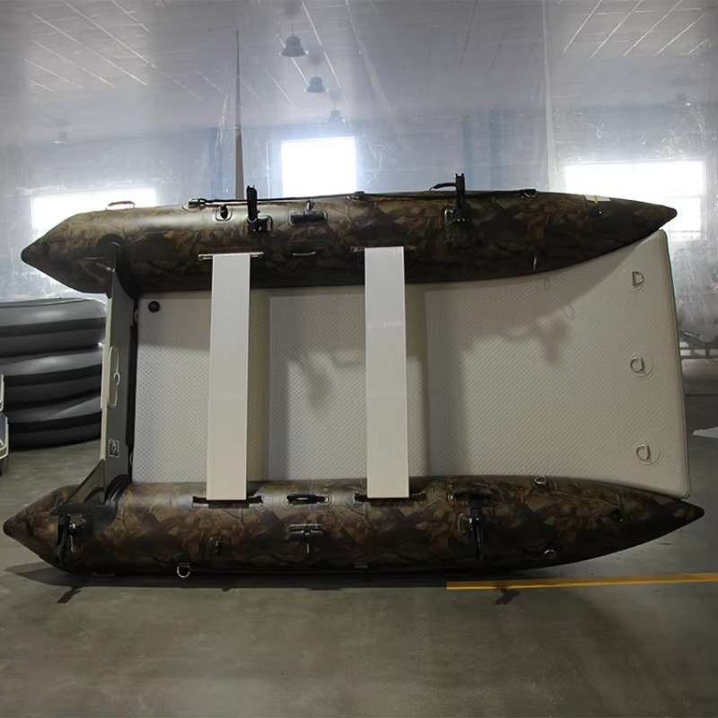 High-Speed Catamaran Inflatabl - Fishing Lure 评论和价格